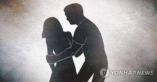 성추행.기사와 관련 없음.(PG) [연합뉴스 자료사진]