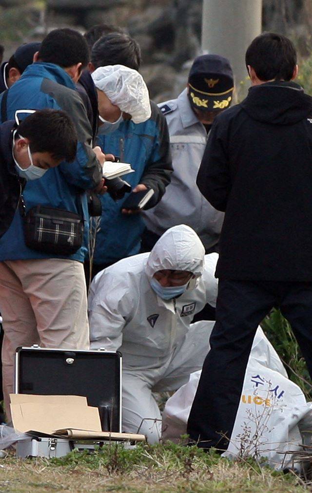 2009년 제주 보육교사 피살사건 현장 감식 전경. 연합뉴스