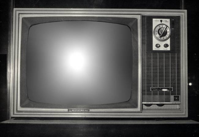 국내 최초 흑백 19인치 TV ‘VD-191’[제공=LG전자]