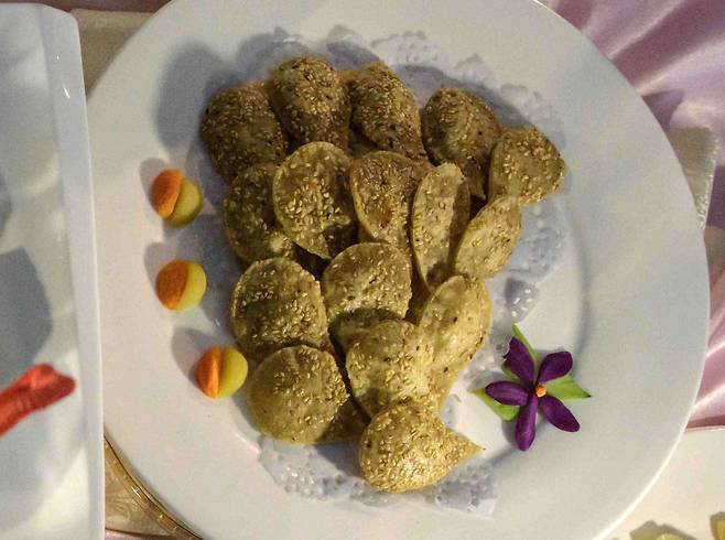 감자가루편튀기.[AFP=연합뉴스]