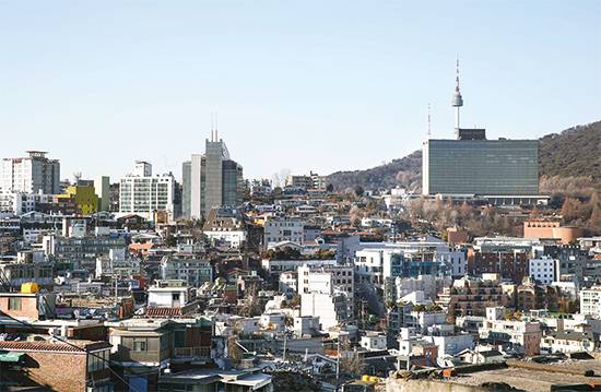 정부가 단독주택 공시가격을 대폭 올리면서 논란이 뜨겁다. 사진은 서울 용산구 한남동 일대 주택가. <사진 : 이충우 기자>