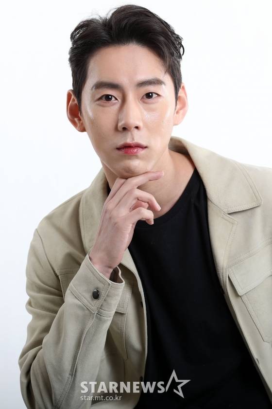 뮤지컬배우 겸 현대무용가 한선천 /사진=임성균 기자