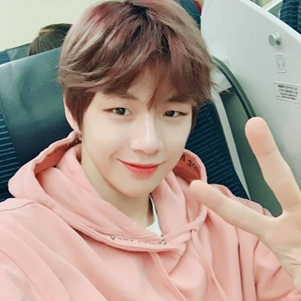 사진=강다니엘 인스타그램