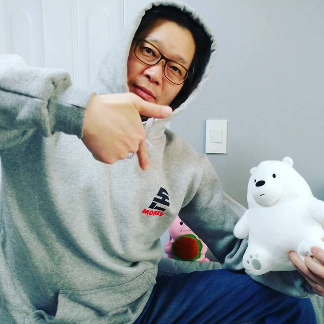 유재명 인스타그램