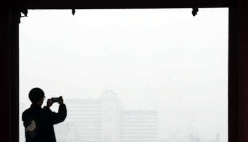 미세먼지에 갇힌 춘천 / 이상학