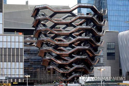 미 뉴욕에 들어설 복합공간 허드슨 야드의 부속시설 중 하나인 '베슬' [로이터=연합뉴스]