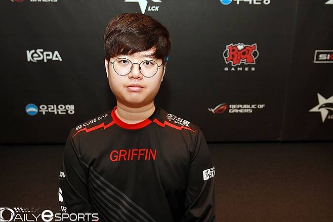 그리핀의 톱라이너 '소드' 최성원.
