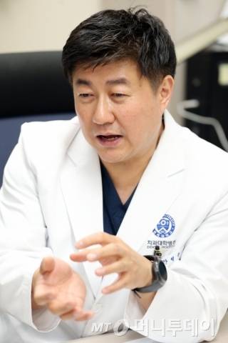 안형준 연세대 치과대학병원 구강내과 교수/사진=이기범 기자 leekb@