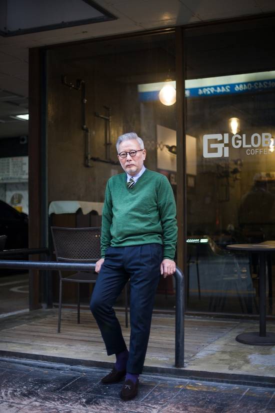 ‘남포동 꽃할배’ 여용기씨. 사진 에르디토 제공