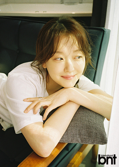 조우리