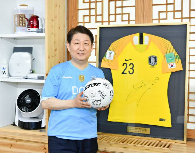권영진 대구FC 구단주 겸 대구시장     사진제공=대구시