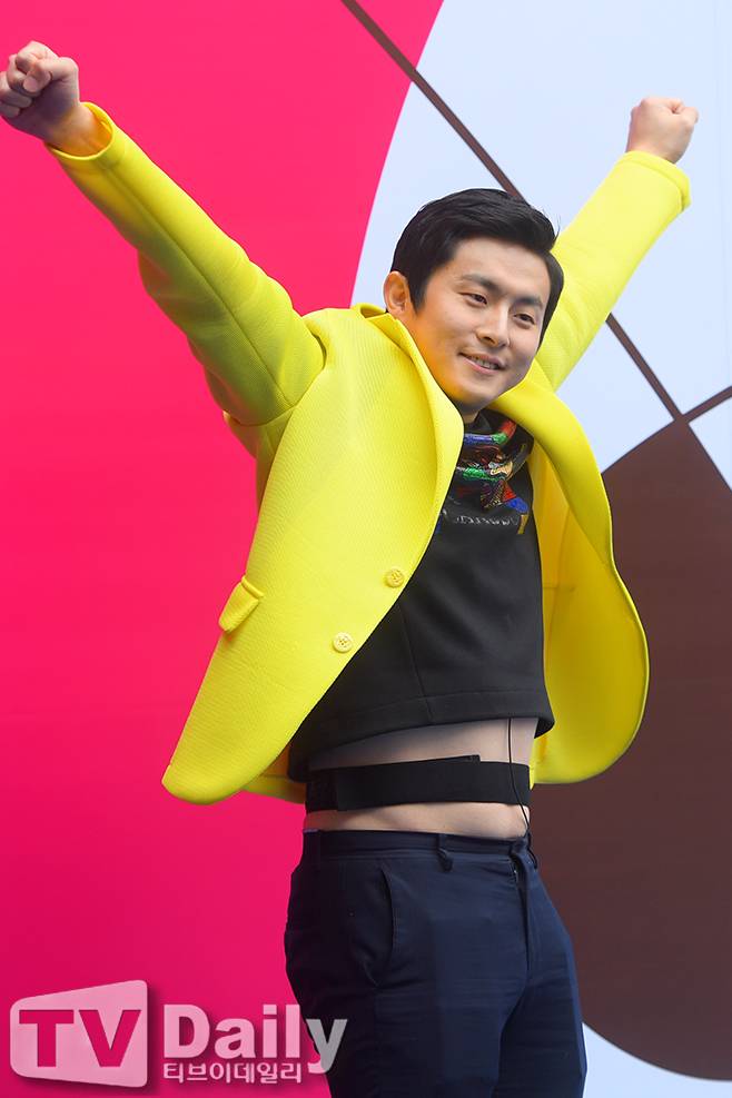 나 혼자 산다 기안84 패션쇼 박나래 이시언 성훈 헨리 전현무 한혜진