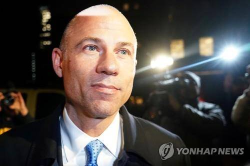 마이클 아베나티 변호사
