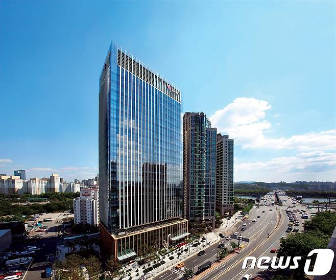 LG유플러스 용산 사옥. © 뉴스1