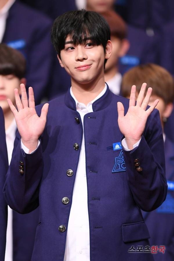 '프로듀스 X 101' 제작발표회에 참석한 우에하라 준. 사진=윤수정 기자 pic@hankooki.com