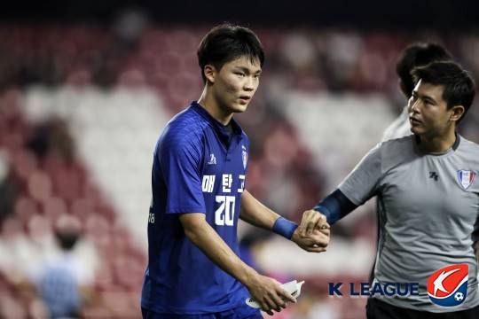 최초의 준프로계약 선수 출신 K리거가된 오현규. 프로축구연맹 제공