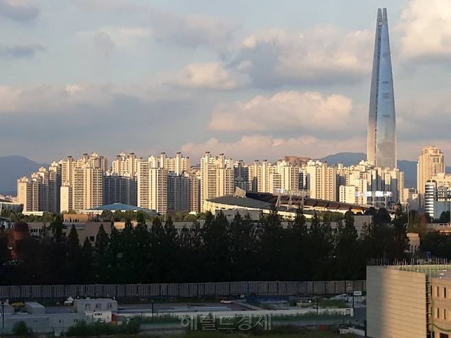 서울 송파구 잠실동의 아파트 밀집지역의 모습. [헤럴드경제DB]