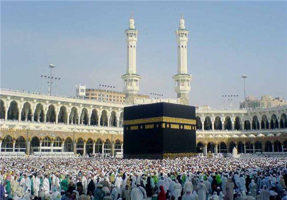 메카의 카으바 신전. 무슬림들은 아브라함이 이 신전을 세웠다고 믿는다. islamlaws.com제공