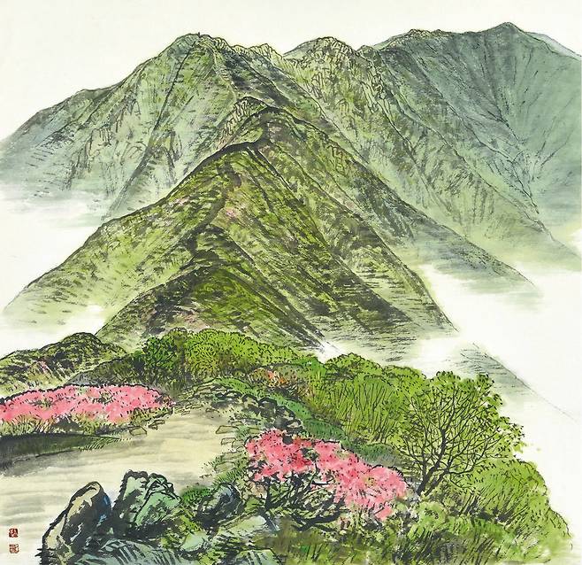 야생화 만개한 소백산. 소백산은 여느 산에 비해 시야가 확 트이는 조망이 좋다. 연화봉에서 보면 제1연화봉에서 비로봉까지 백두대간 능선이 뚜렷하고 그 너머에 국망봉이 머리를 내밀고 있다. 소백산은 야생화의 보고이기도 하다. 길가에 만개한 화사한 봄꽃이 산객을 반긴다. 연화봉망소백산, 70X72cm, 한지에 수묵담채, 2019