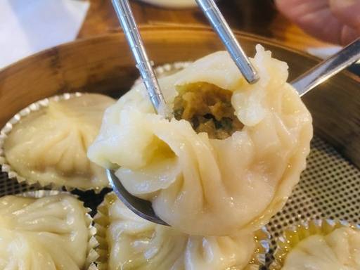 대림중앙시장 관탕바오. 박유빈 기자