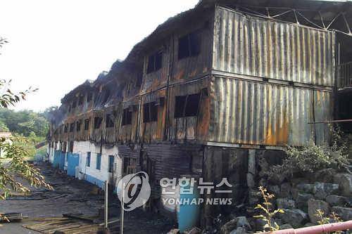 화마가 지나고 간 씨랜드 숙소 [연합뉴스]