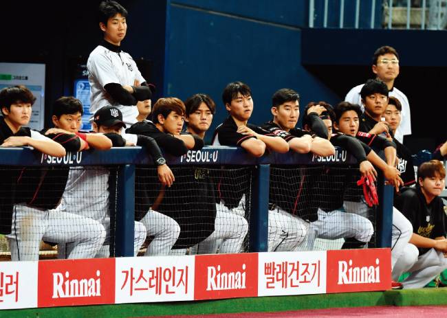 성적은 최하위지만, 1점 차 승부에서는 높은 승률을 기록하고 있는 kt 위즈. [동아DB]