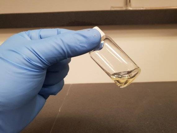 한국과학기술연구원 김광호 박사팀이 개발한 부산물(리그닌)을 활용해 만든 친환경-순환형 공융용매, 순환형 바이오연료 생산이 가능하다. 한국과학기술연구원 제공