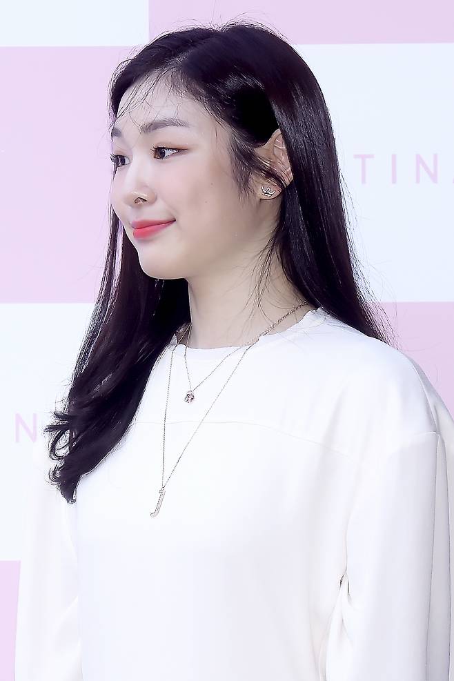 ©제이에스티나(J.ESTINA)