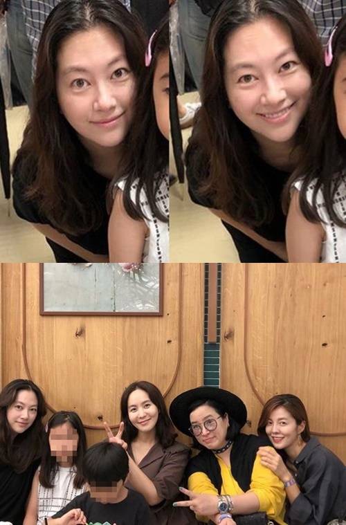 배우 신애의 근황이 포착됐다. 사진=박지윤 인스타그램