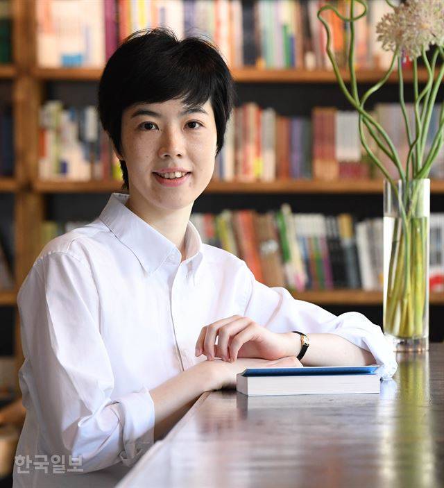 '나는 당신들의 아랫사람이 아닙니다' 저자 배윤민정씨. 홍윤기 인턴기자