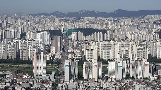 다음주 초 발표할 국토부의 부동산대책은 민간택지 분양가 상한제 시행이외의 다른 추가대책은 없을 것으로 전망된다.[헤럴드경제DB]