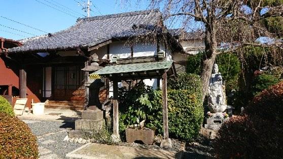 가족묘가 있는 절 모습. [사진 양은심]