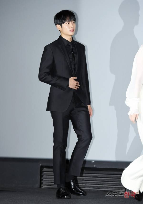 영화 '유열의 음악앨범' 언론시사회에 참석한 정해인. 사진=조은정 기자 new@hankooki.com