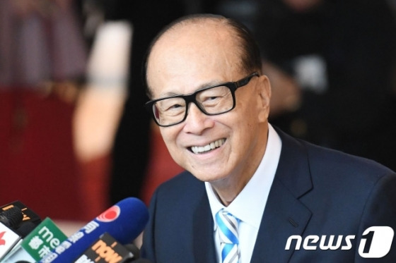 홍콩의 최고 부호인 리카싱 전 청쿵그룹 회장./사진=뉴스1