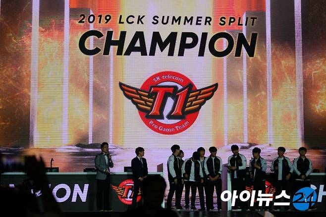2019 LCK 서머에서 최종 우승한 SKT T1