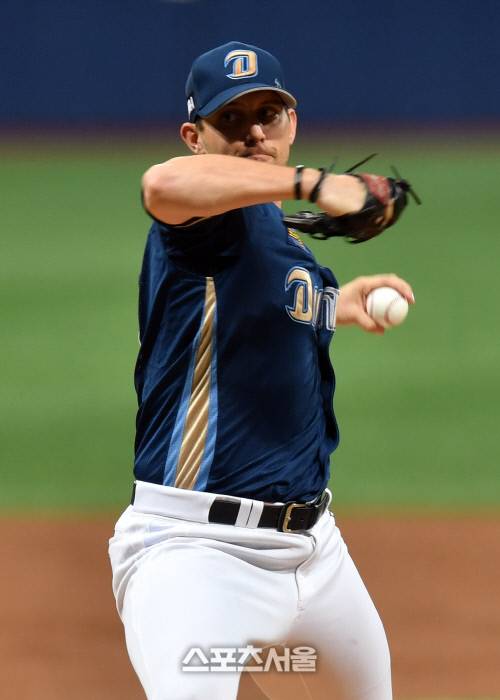 NC 선발투수 프리드릭이 2019프로야구 키움히어로즈와 NC다이노스의 주말 3연전 마지막 경기에서 역투하고 있다. 2019.07.28.고척 | 강영조기자kanjo@sportsseoul.com