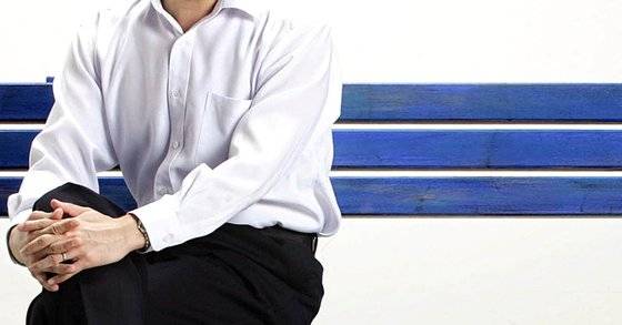 중년 남자가 멋지게 입을 수 있는 셔츠의 길이는 어느 정도일까. [중앙포토]