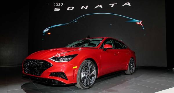 현대차 ‘쏘나타 센슈어스’가 뛰어난 가성비로 무장해 이목을 끌고 있다.