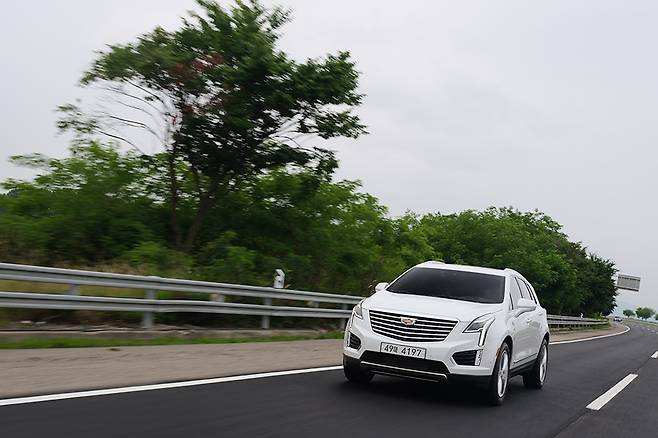 캐딜락 XT5와 이기자 페스티벌을 찾았다.