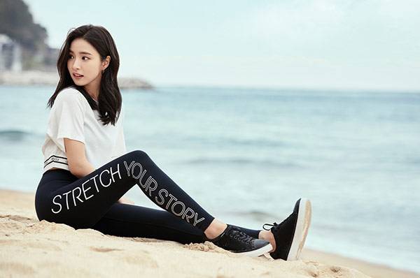 신세경레깅스화보. /사진=안다르 제공