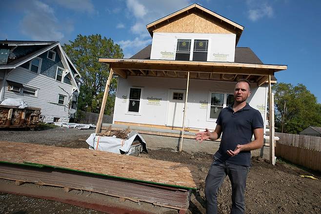 ⓒ시사IN 이명익영스타운 마을개발공사(YNDC)에서 지역 플래너로 일하는 토머스 헤트릭 씨.