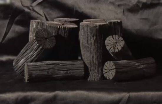 숯은 가장 많이 사용되는 탈취제 중 하나입니다. [사진=유튜브 화면캡처]