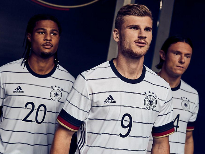 독일 대표팀 새 유니폼.