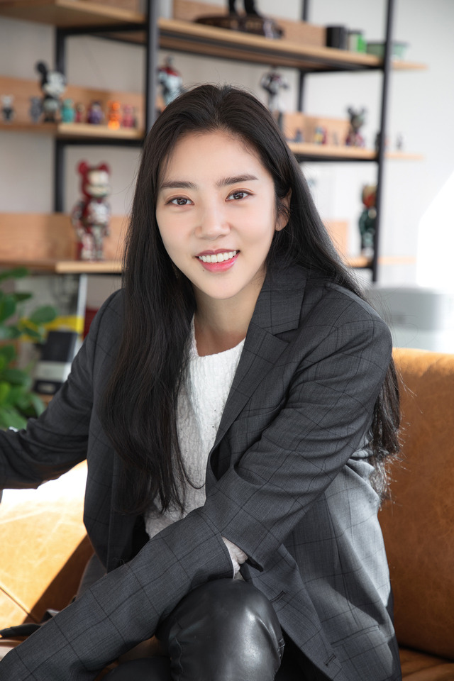 손담비