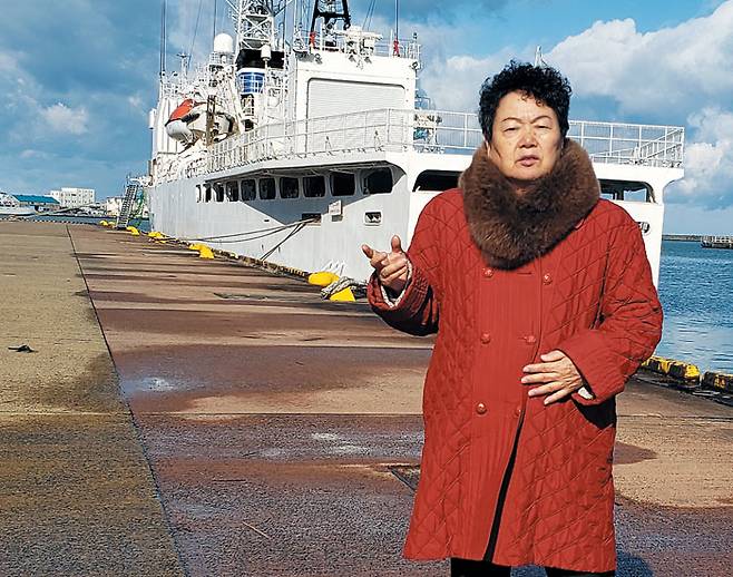 지난달 29일, 59년 전 북송선을 탔던 니가타항을 찾은 가와사키 에이코씨. /이하원 특파원