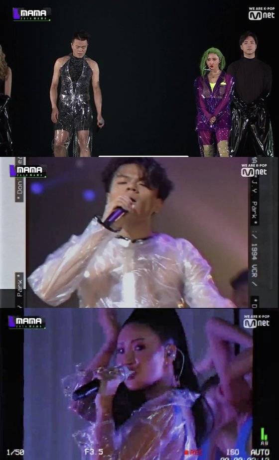 '2019 MAMA'에서 컬래버레이션 무대를 꾸민 박진영과 화사.