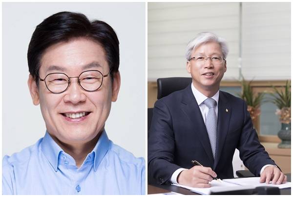 이재명 경기지사(왼쪽)과 이민우 경기신보 이사장(오른쪽)