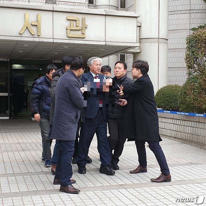 '문재인 하야 범국민투쟁본부'(범투본) 총괄대표 전광훈 목사(한국기독교총연합회 대표회장) © 뉴스1 황덕현 기자