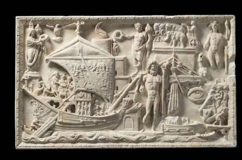 고대 로마의 항구 '포르투스'를 형상화한 조각상. [ANSA 통신]