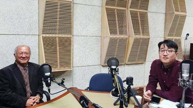 (좌)최한용 강북삼성병원 비뇨의학과 교수 (우)박광식 KBS 의학전문기자